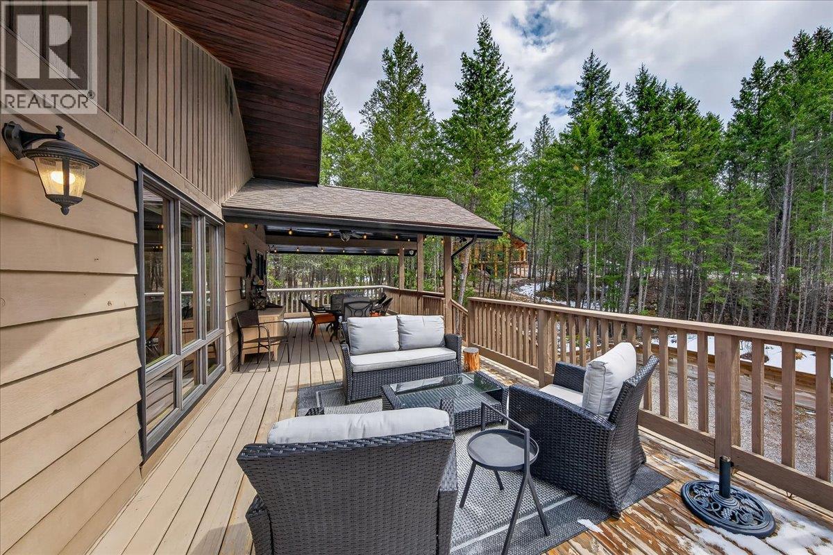 8076 McIntosh Loop Road - 33