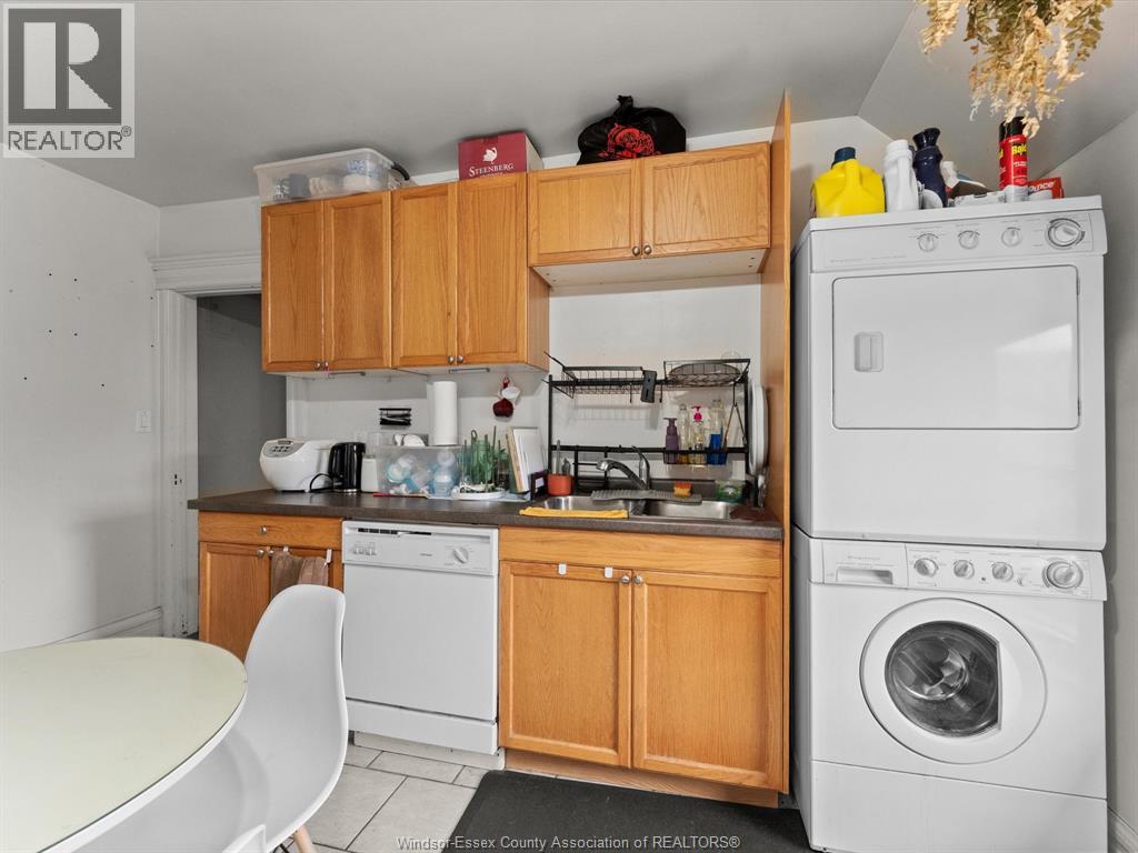 39 RUSSELL — photo 14