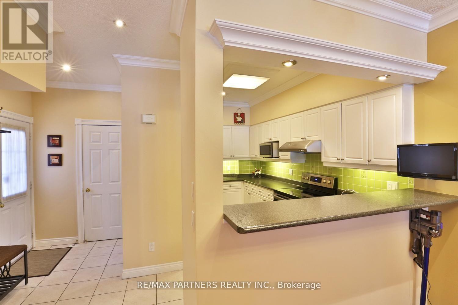 #11 23 ST MORITZ WAY - 5