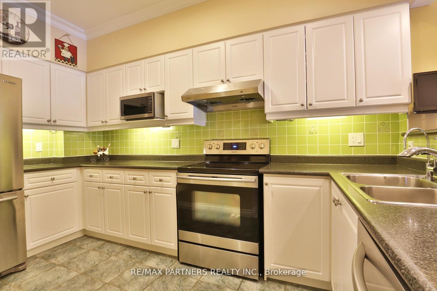 #11 23 ST MORITZ WAY - 6