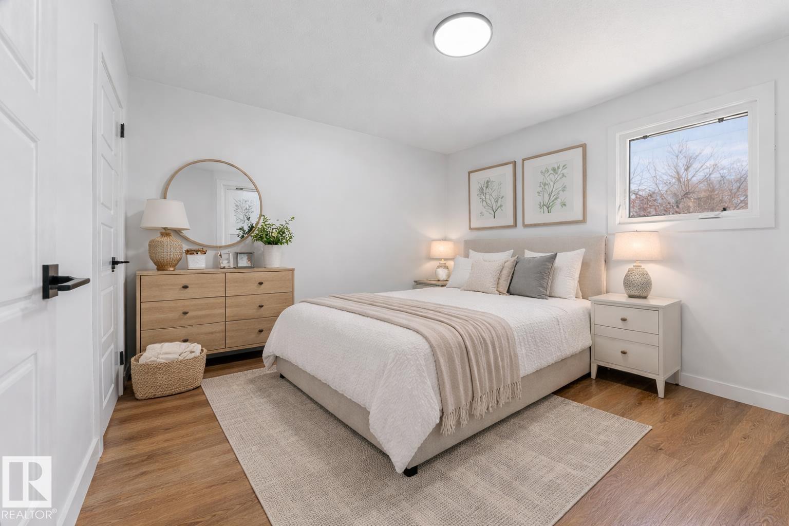 12033 54 ST NW, Edmonton