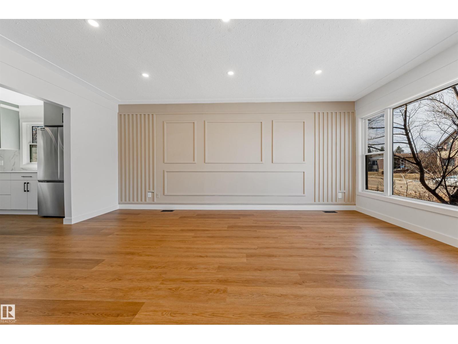 12033 54 ST NW, Edmonton