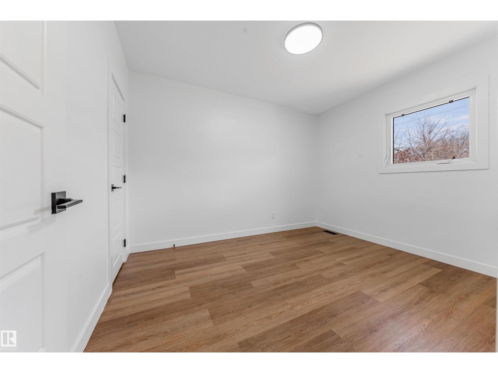 12033 54 ST NW, Edmonton