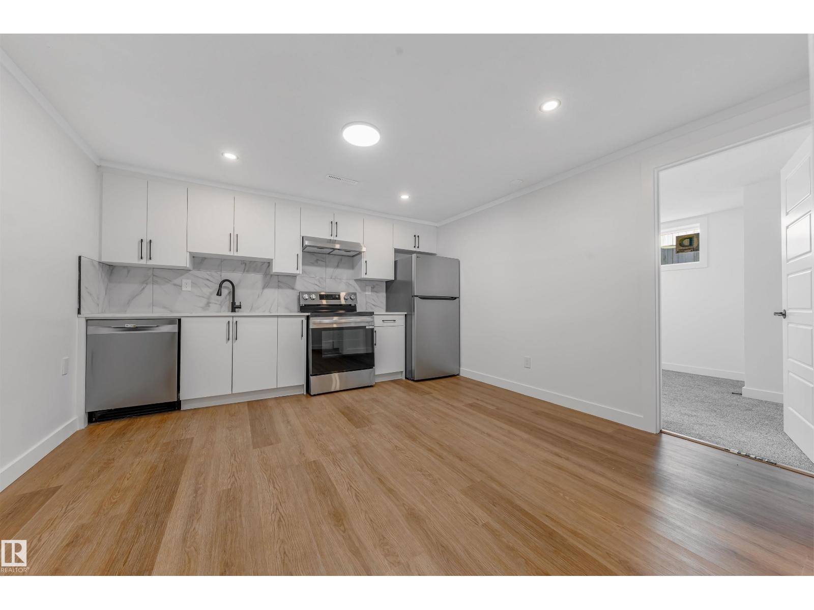 12033 54 ST NW, Edmonton