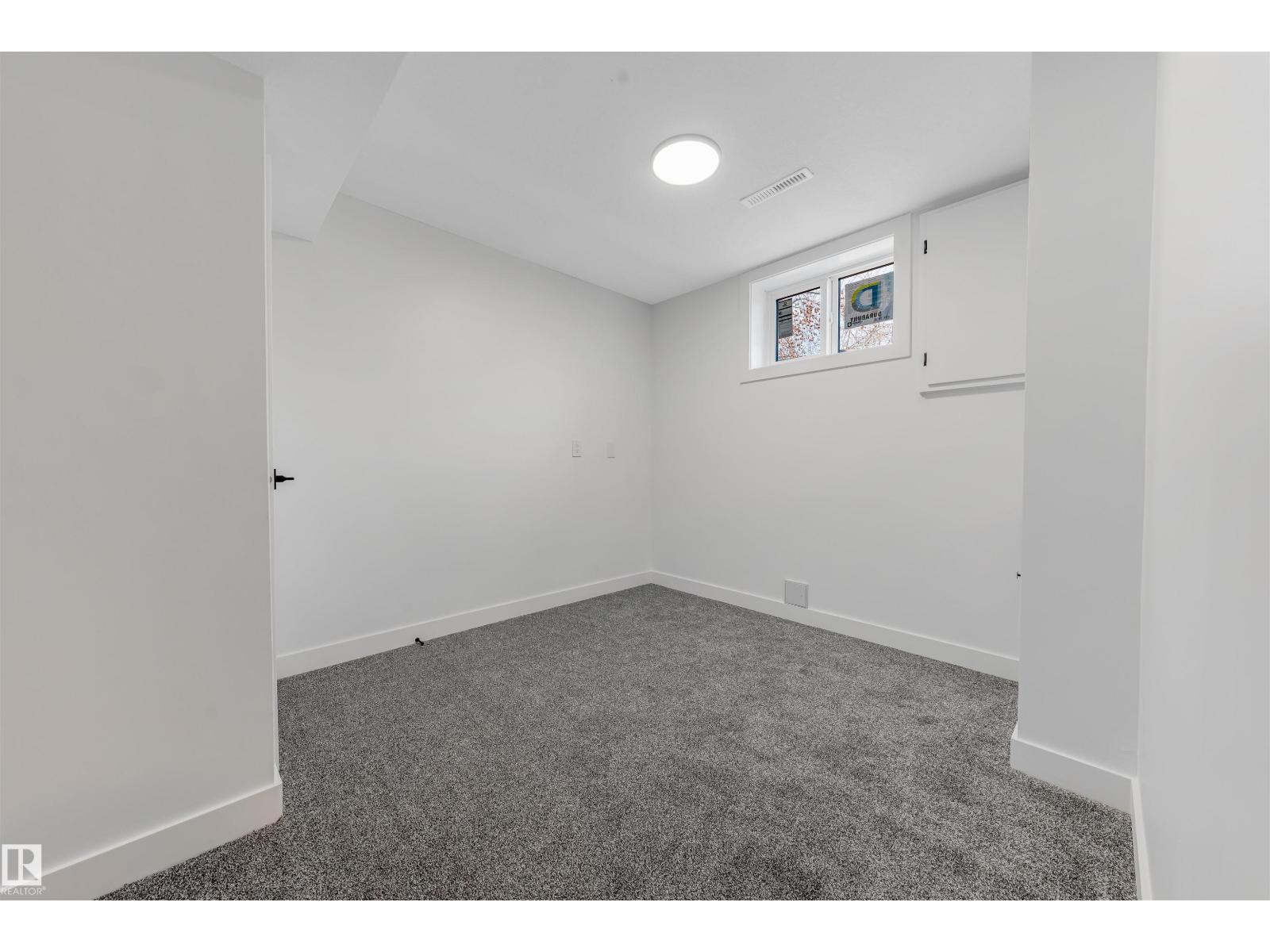 12033 54 ST NW, Edmonton