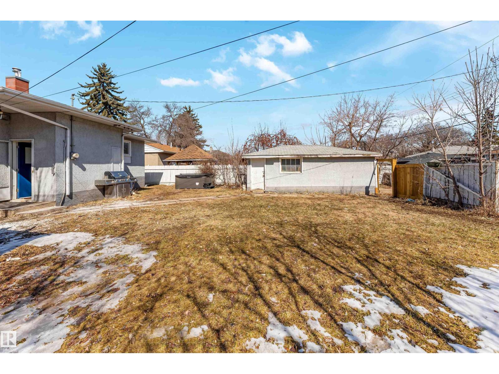 12033 54 ST NW, Edmonton
