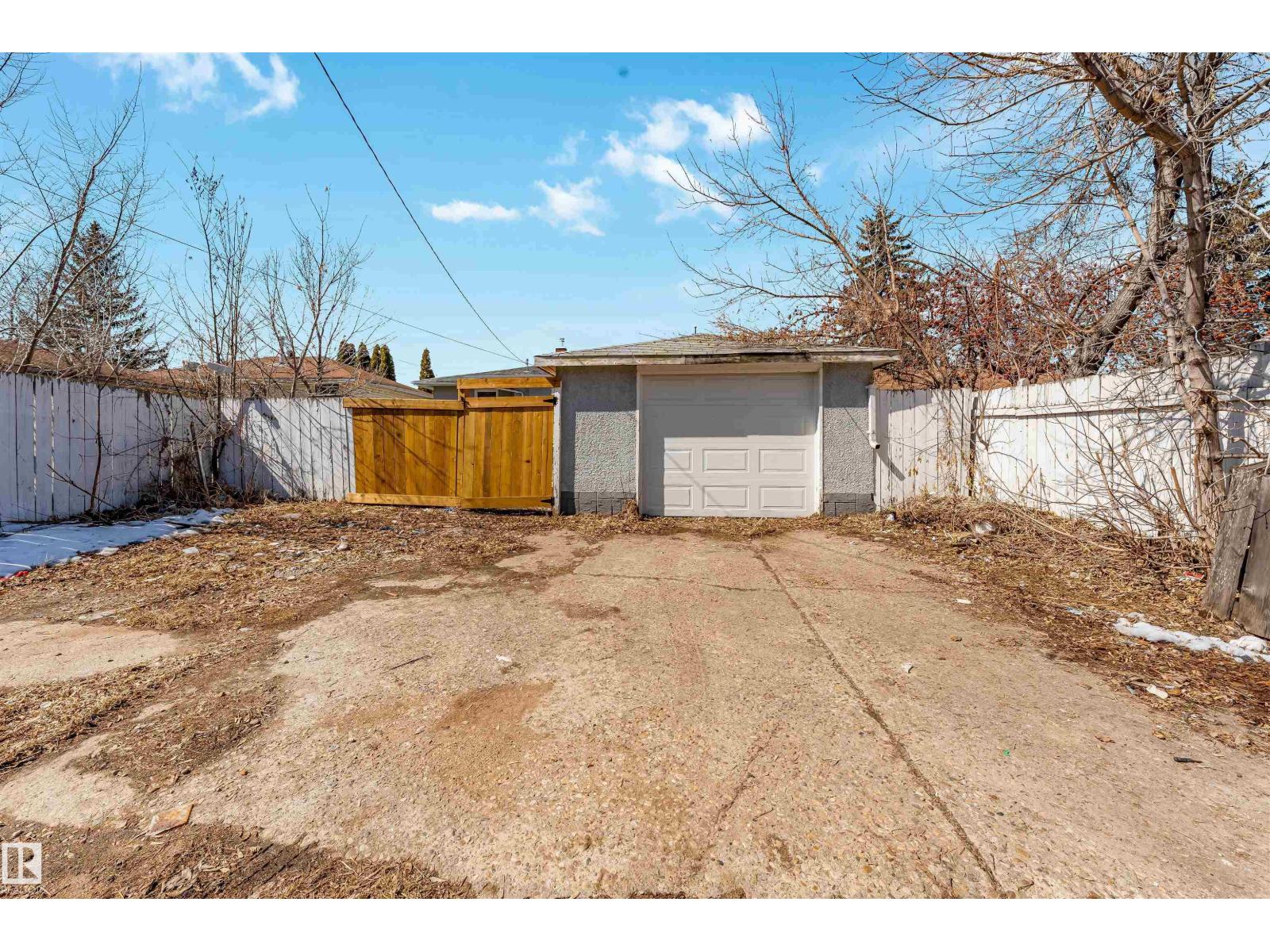 12033 54 ST NW, Edmonton