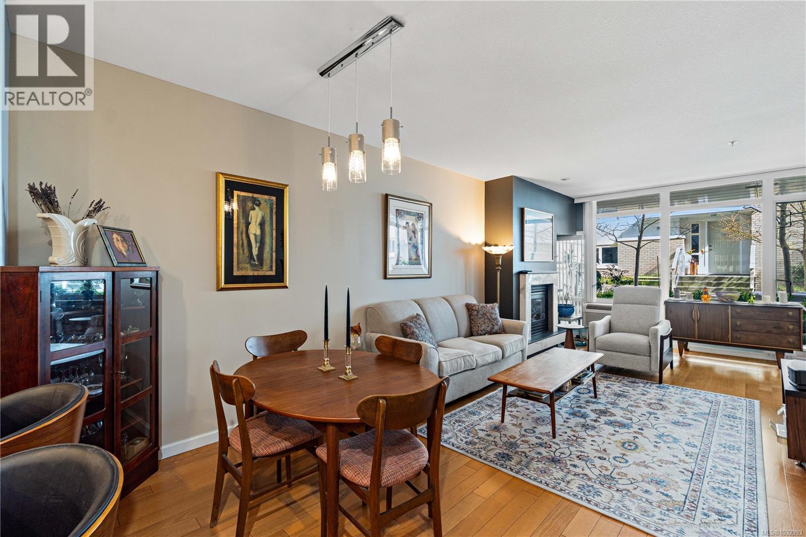 #C02 38 Front St - 9