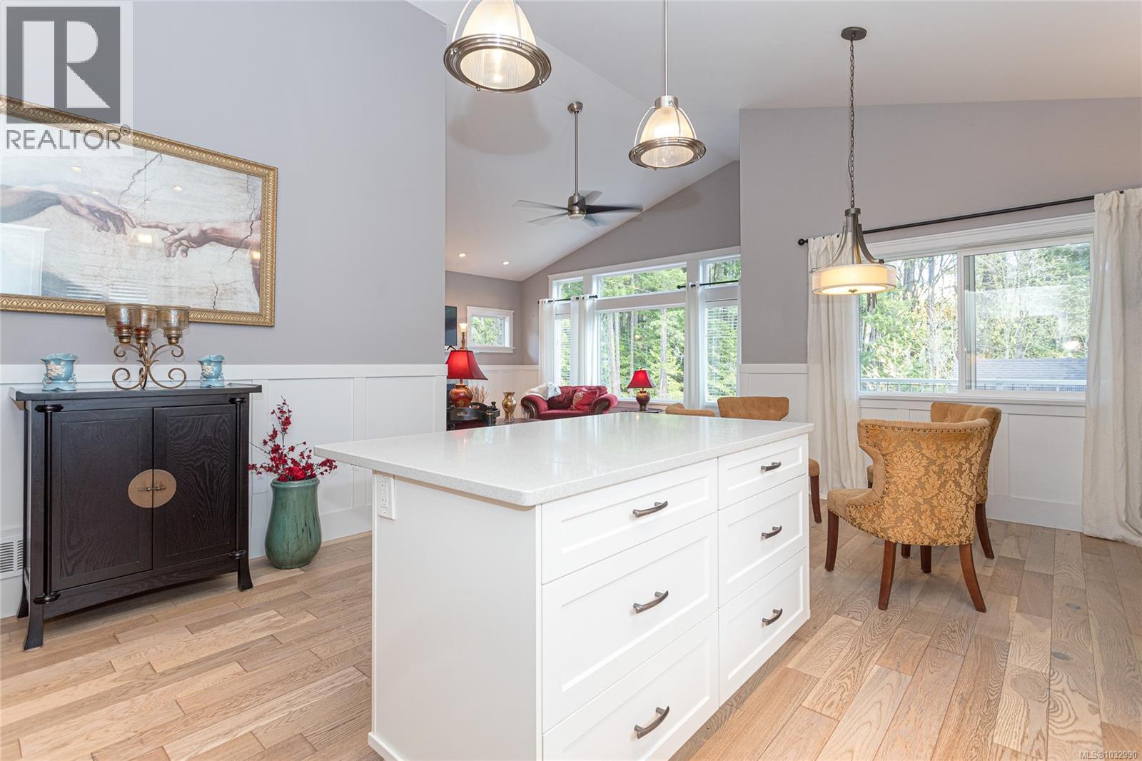 122 Village Way - 14