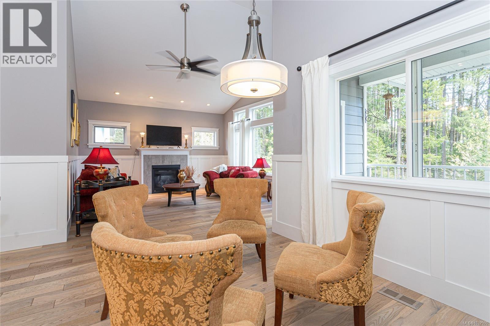 122 Village Way - 23
