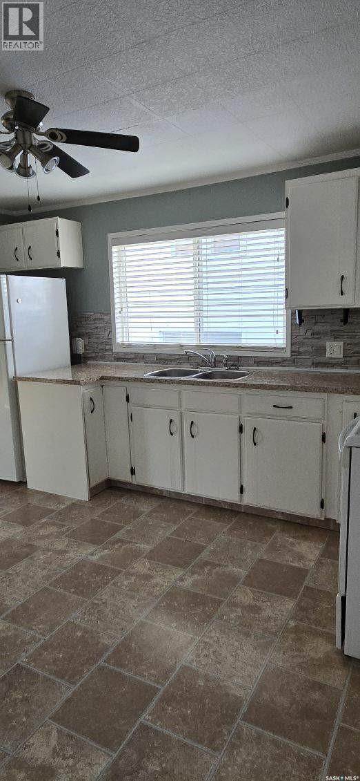 231 5th AVENUE W - 10