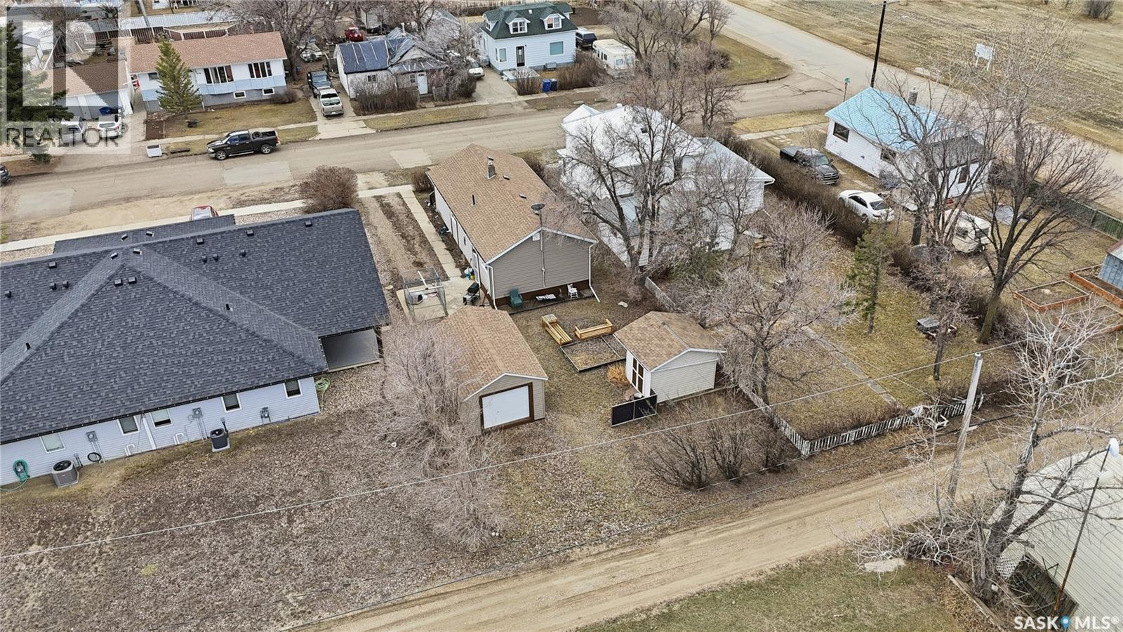 231 5th AVENUE W - 20