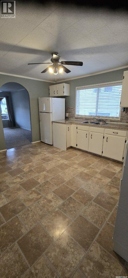 231 5th AVENUE W - 8