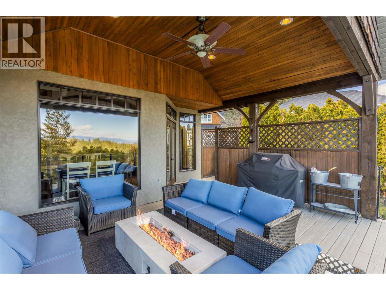  1208 Peak Point Drive, West Kelowna