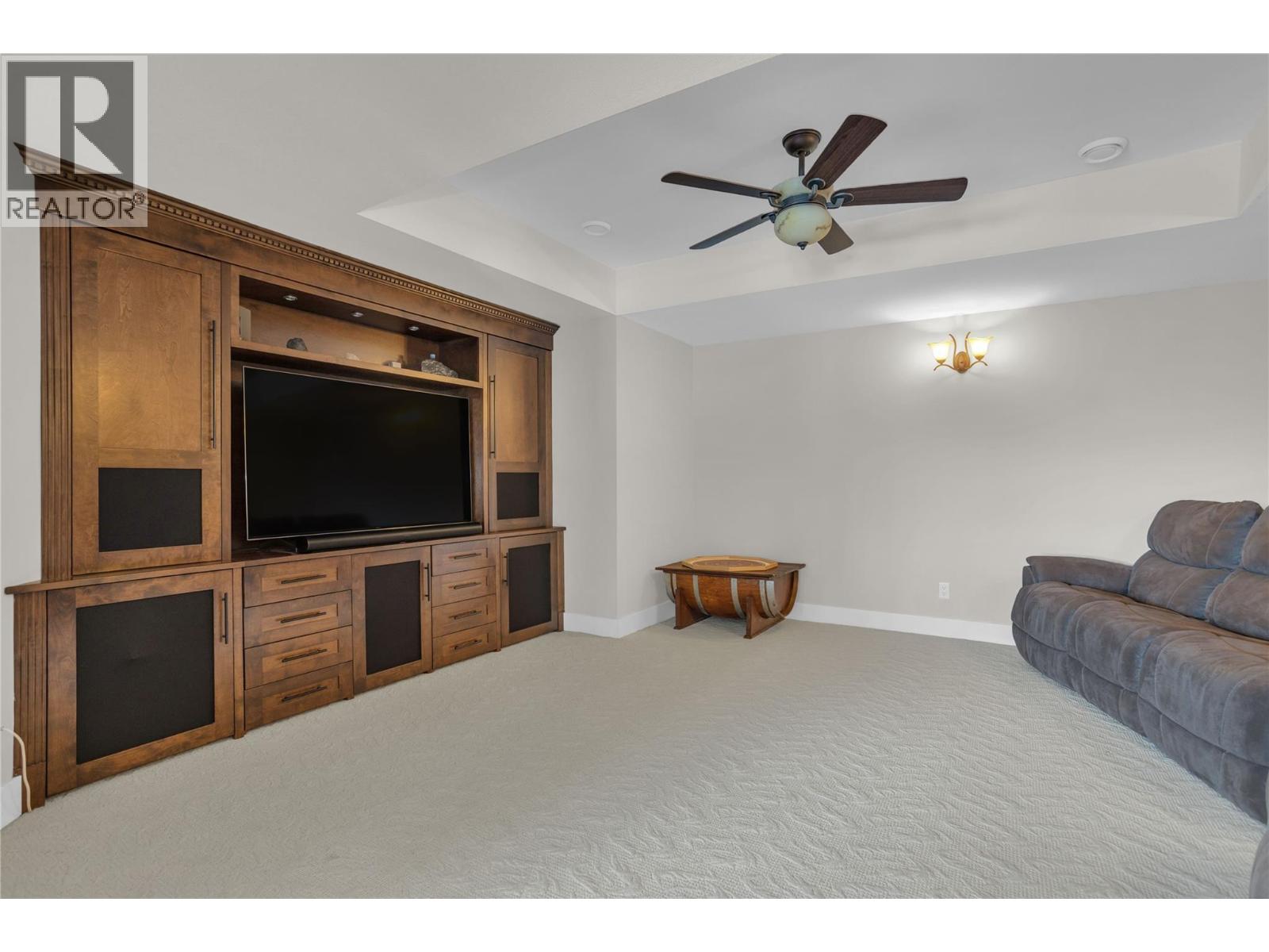  1208 Peak Point Drive, West Kelowna