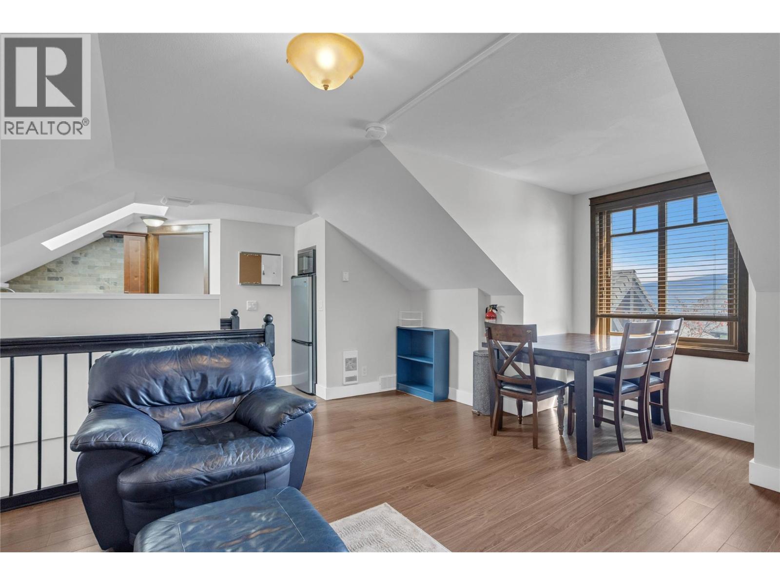  1208 Peak Point Drive, West Kelowna