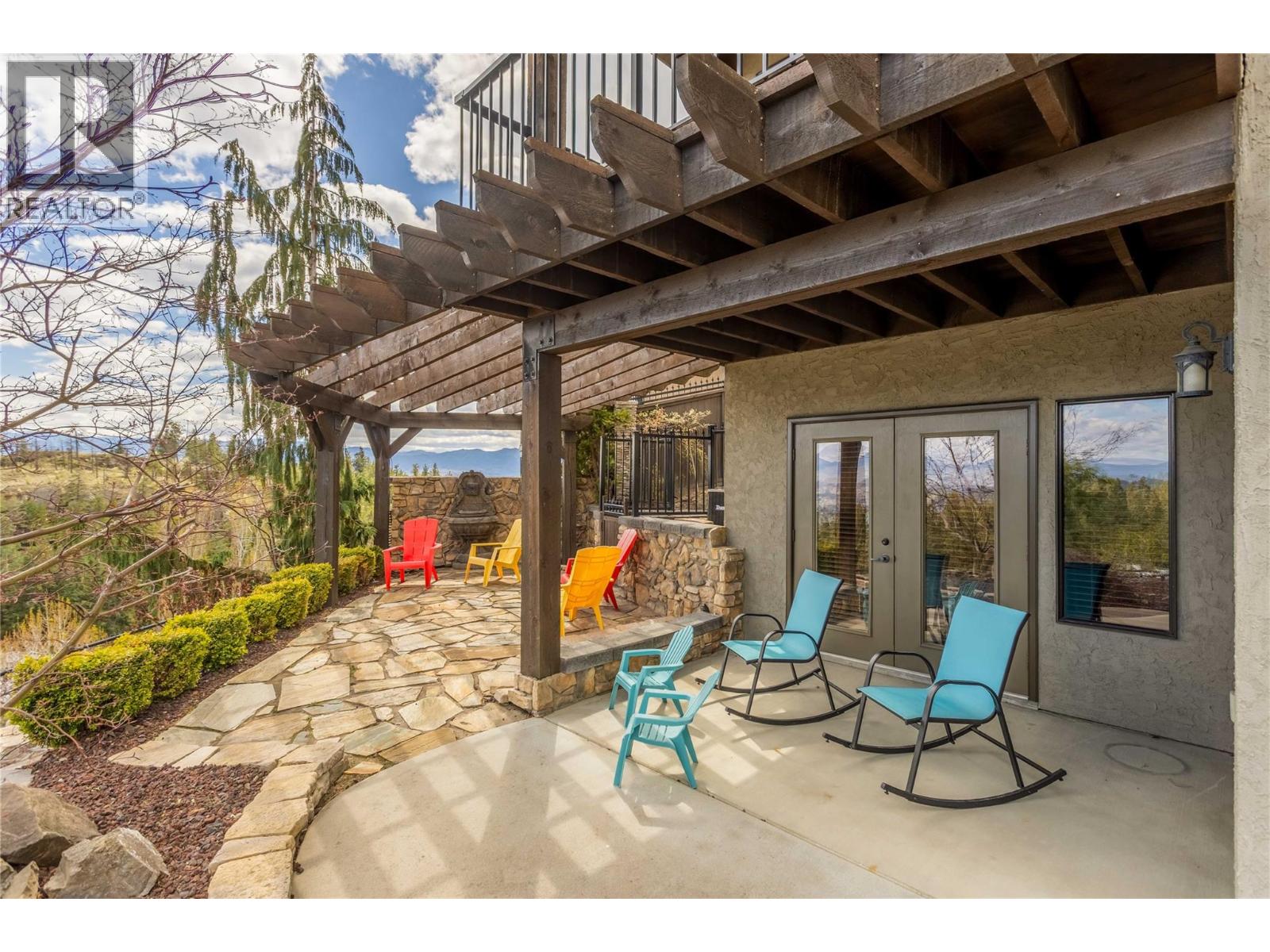  1208 Peak Point Drive, West Kelowna