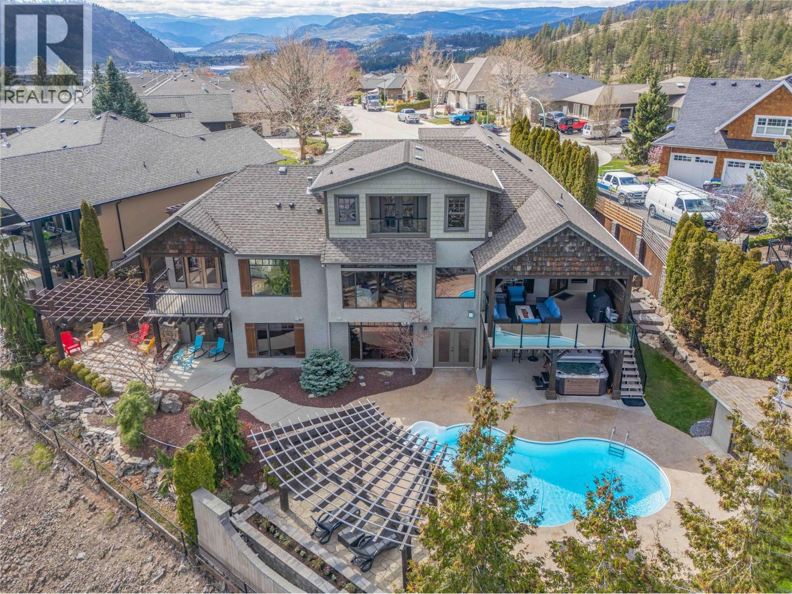  1208 Peak Point Drive, West Kelowna