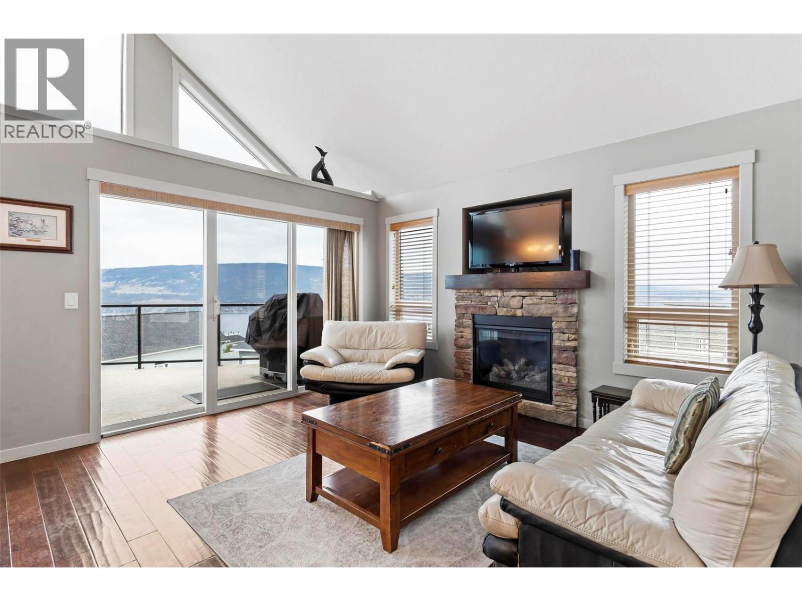 6953 Terazona Drive, Kelowna