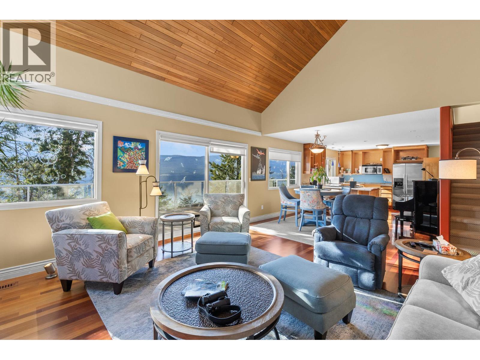 15524 Barkley Road, Lake Country