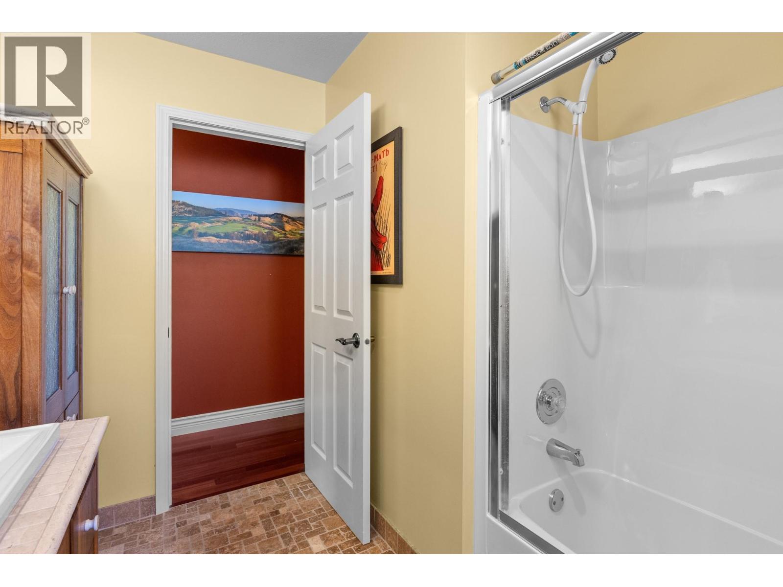 15524 Barkley Road, Lake Country