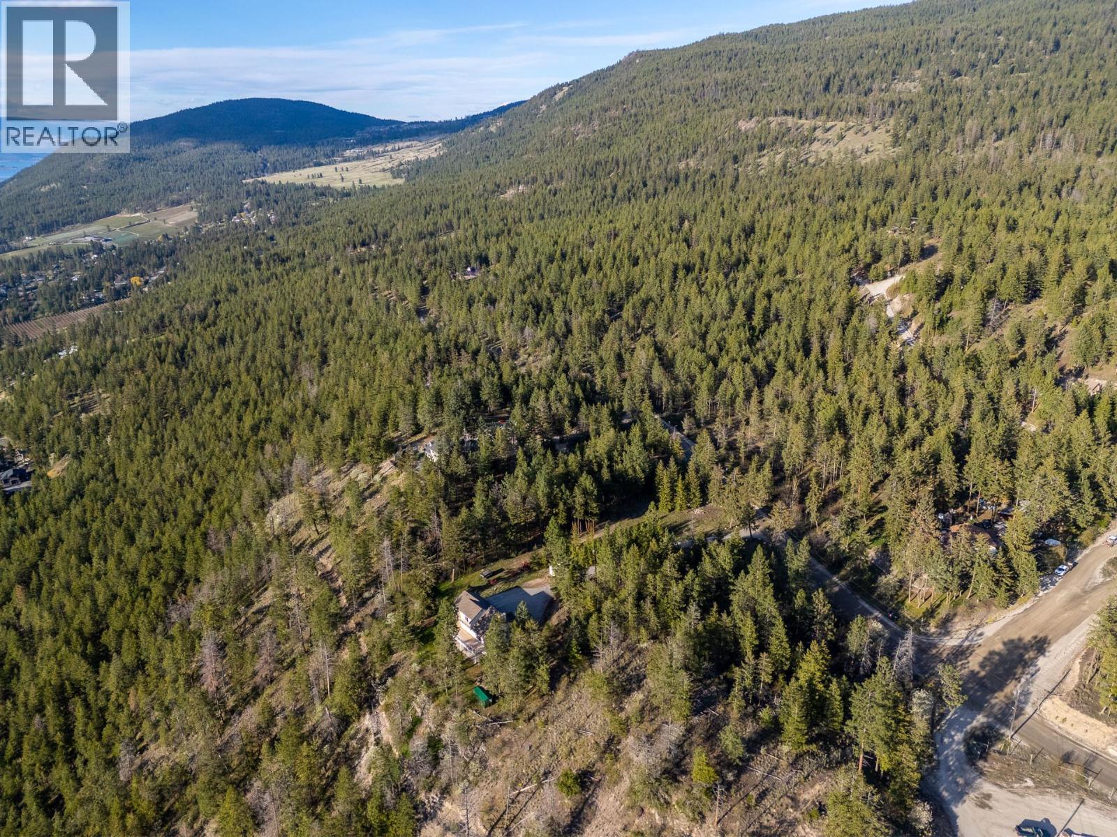 15524 Barkley Road, Lake Country