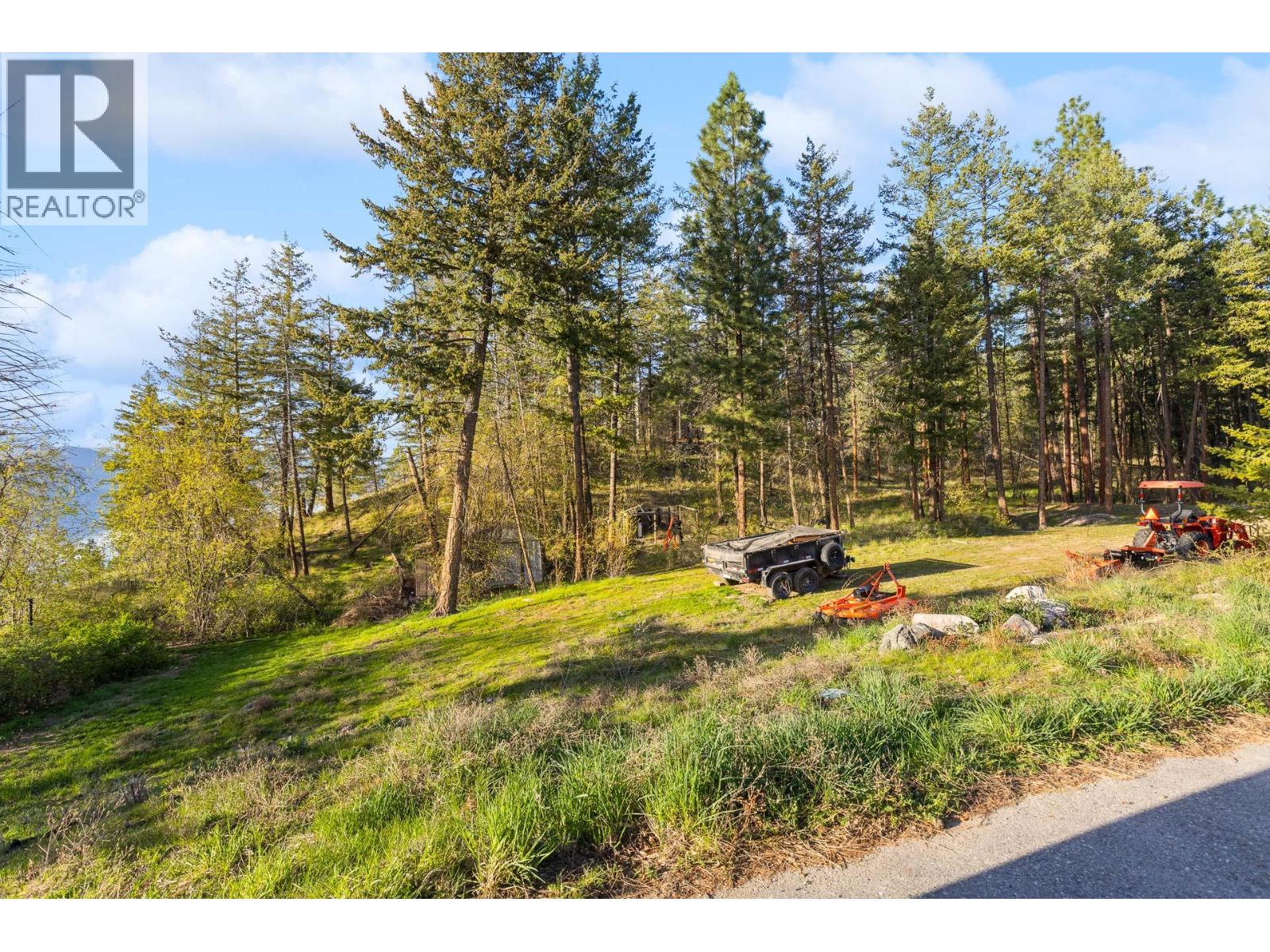 15524 Barkley Road, Lake Country