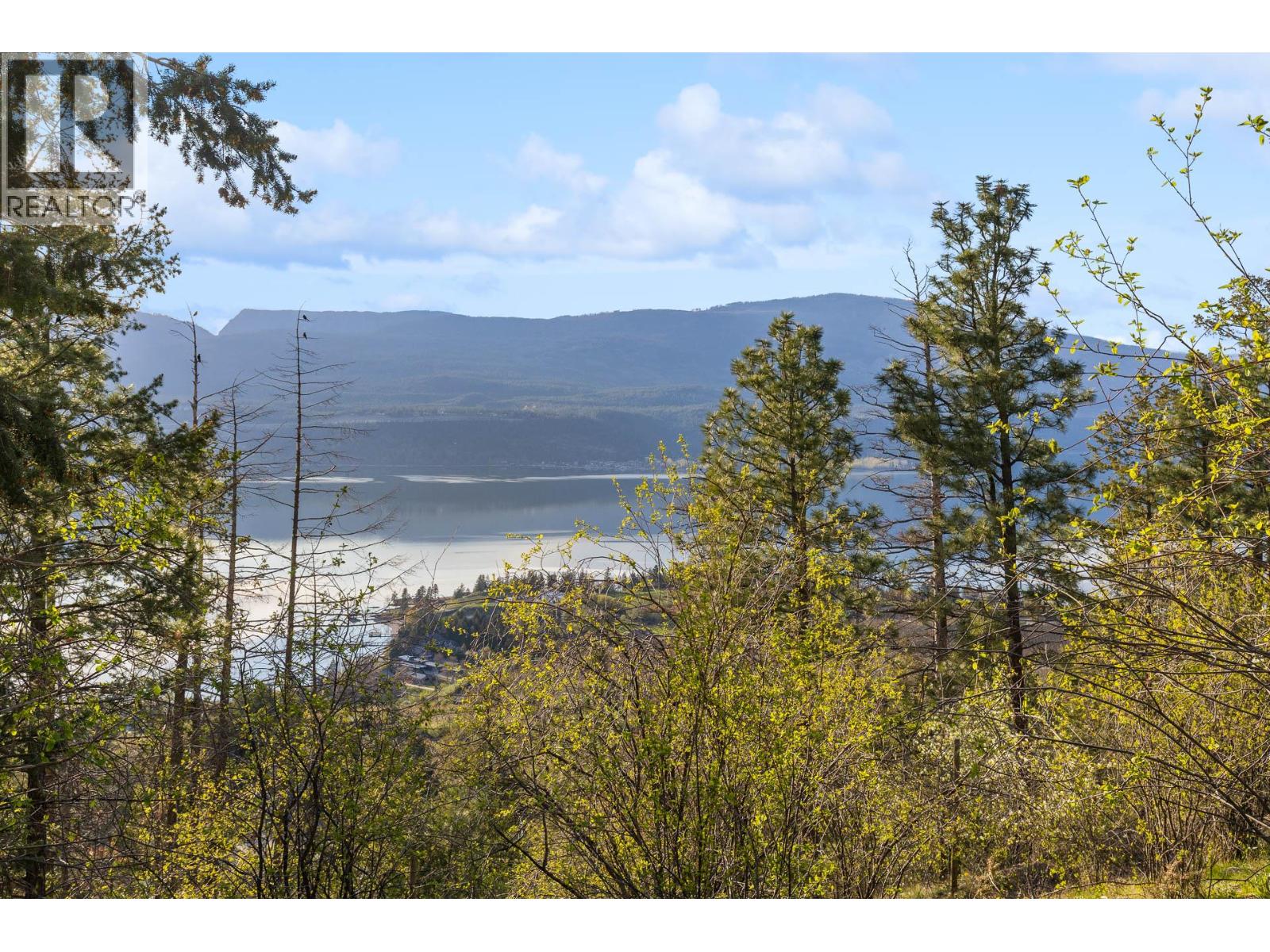 15524 Barkley Road, Lake Country