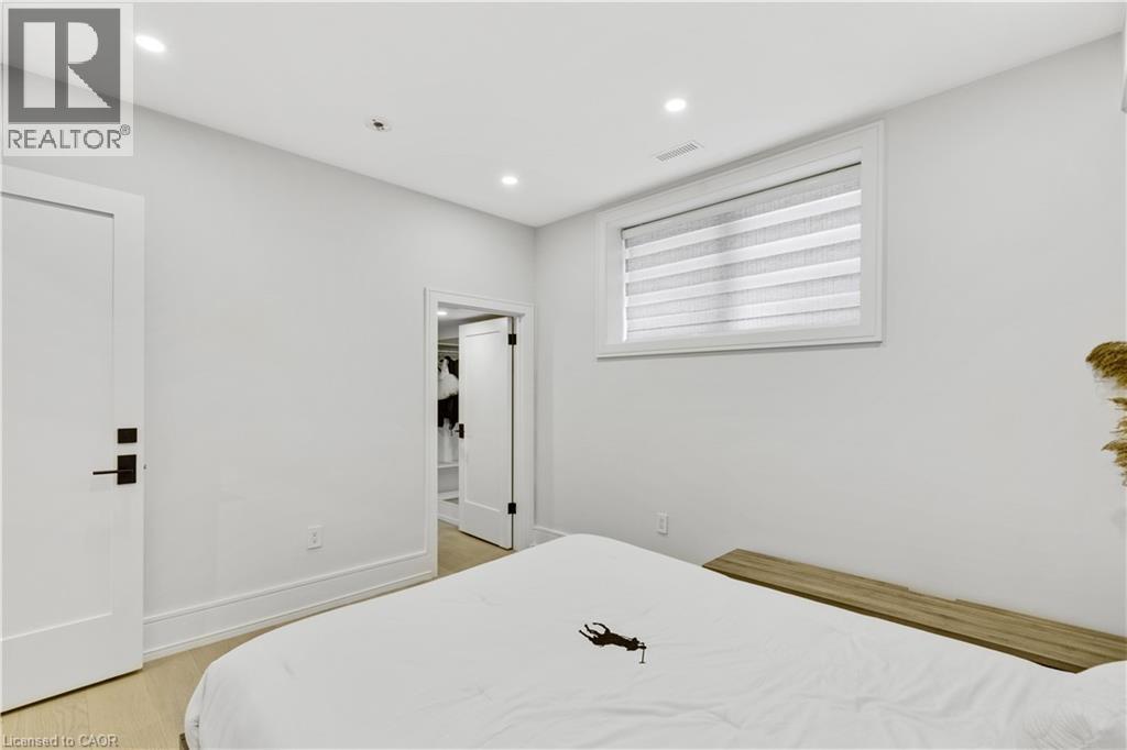 1362 KENMUIR Avenue, Mississauga, Ontario, L5G4B4 — Photo 36