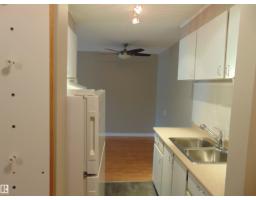 #8 10616 123 St Nw, Edmonton, AB T5N1P2 Photo 9