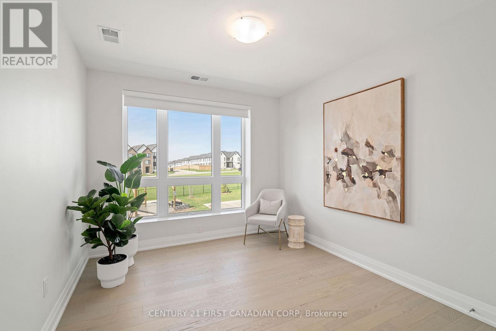 #213 1560 UPPER WEST AVENUE - 9