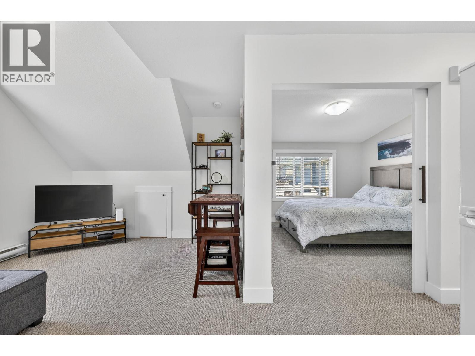 434 Still Pond Place, Kelowna