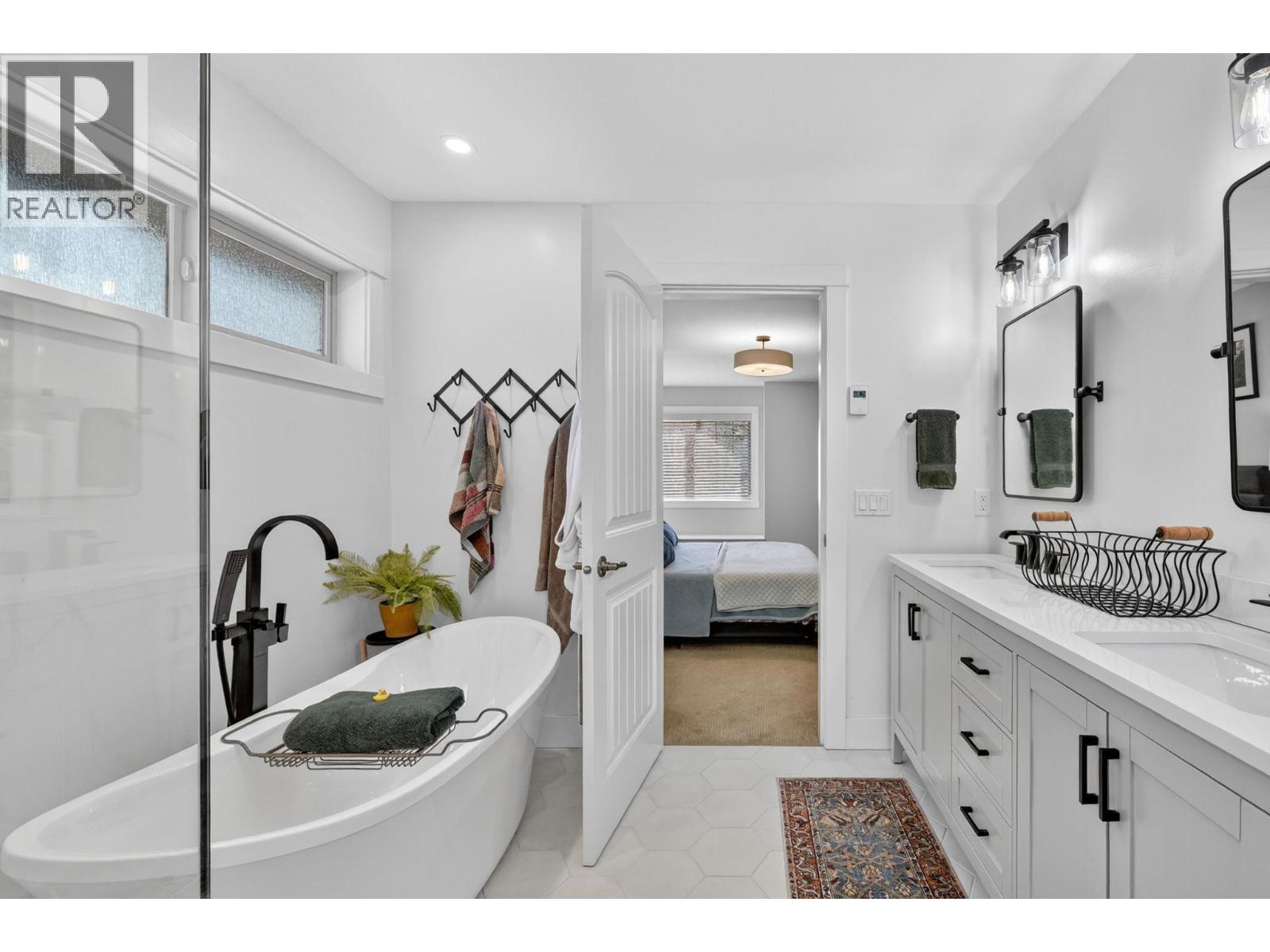 434 Still Pond Place, Kelowna