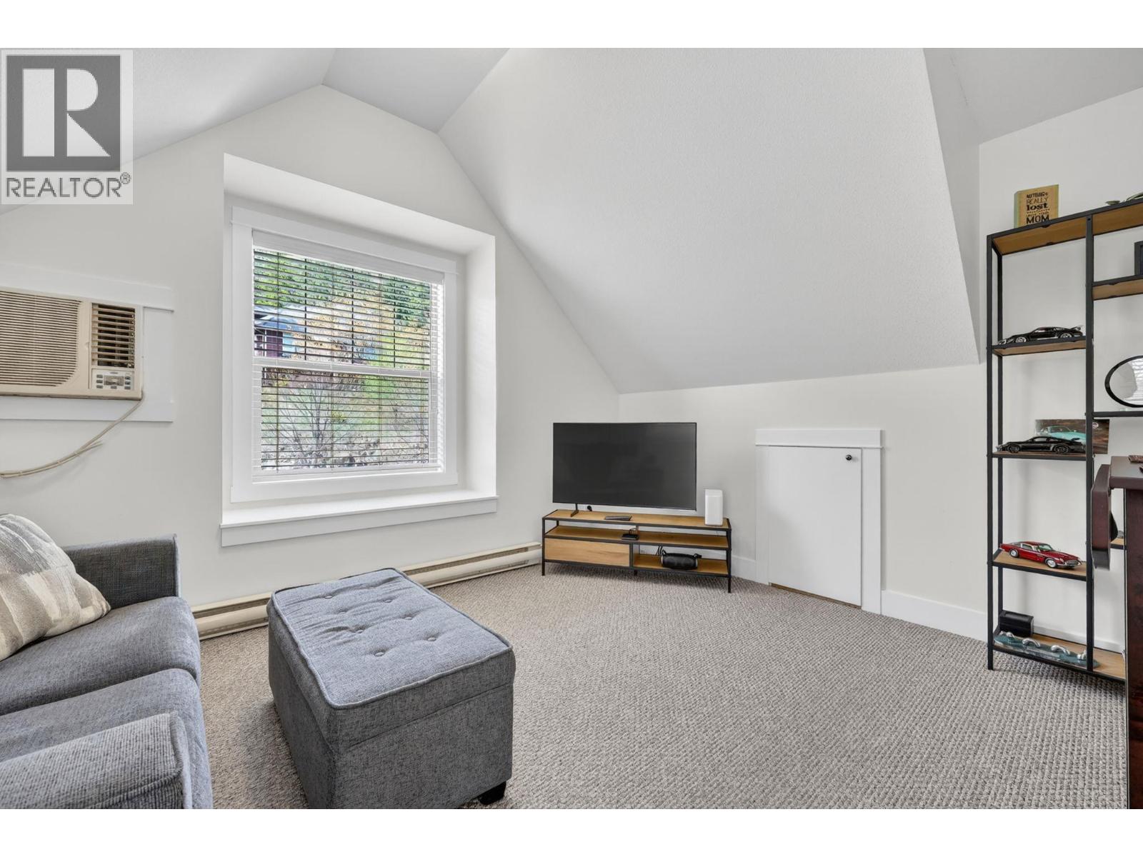 434 Still Pond Place, Kelowna