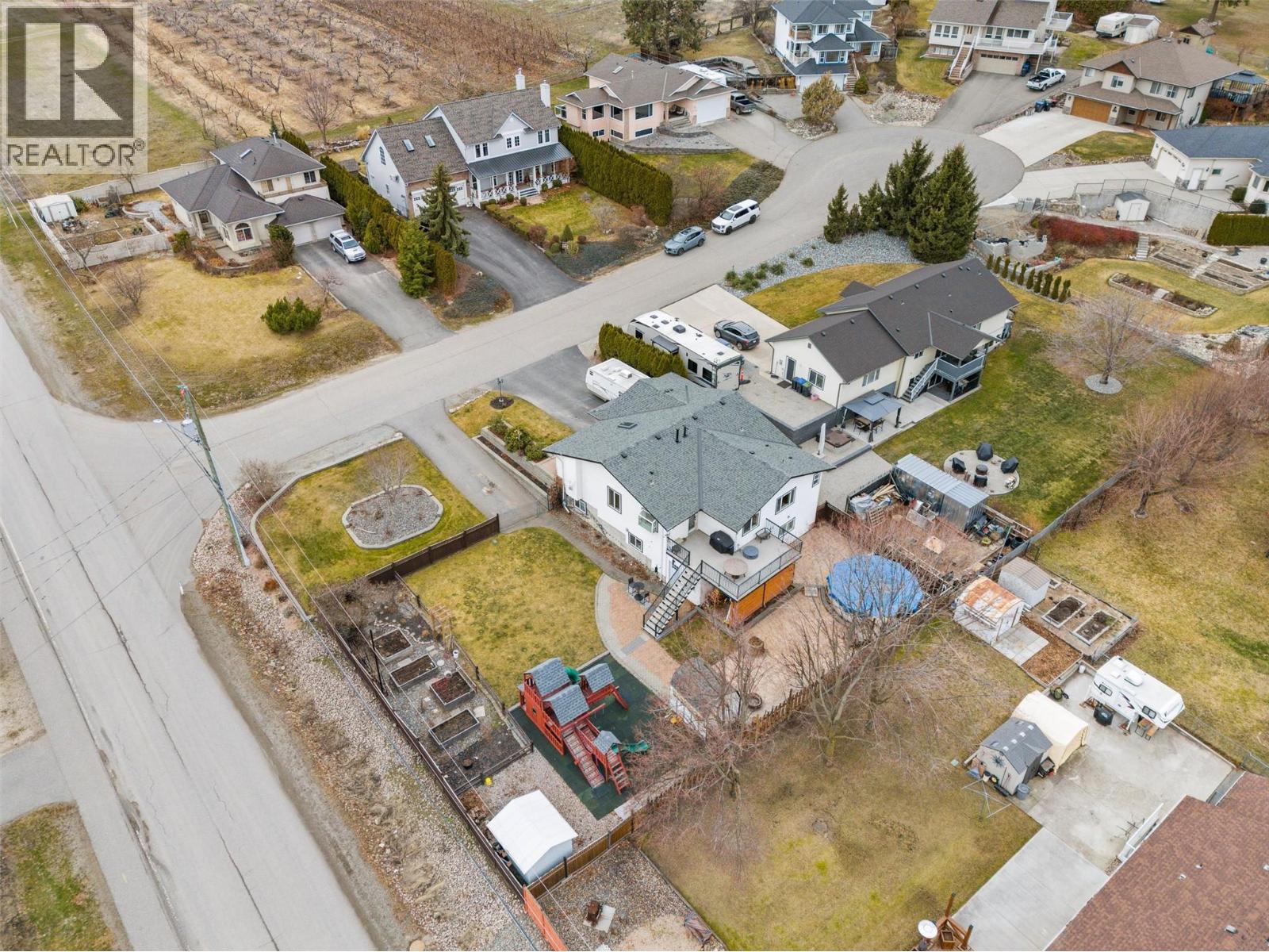 2186 Finlay Court, Lake Country