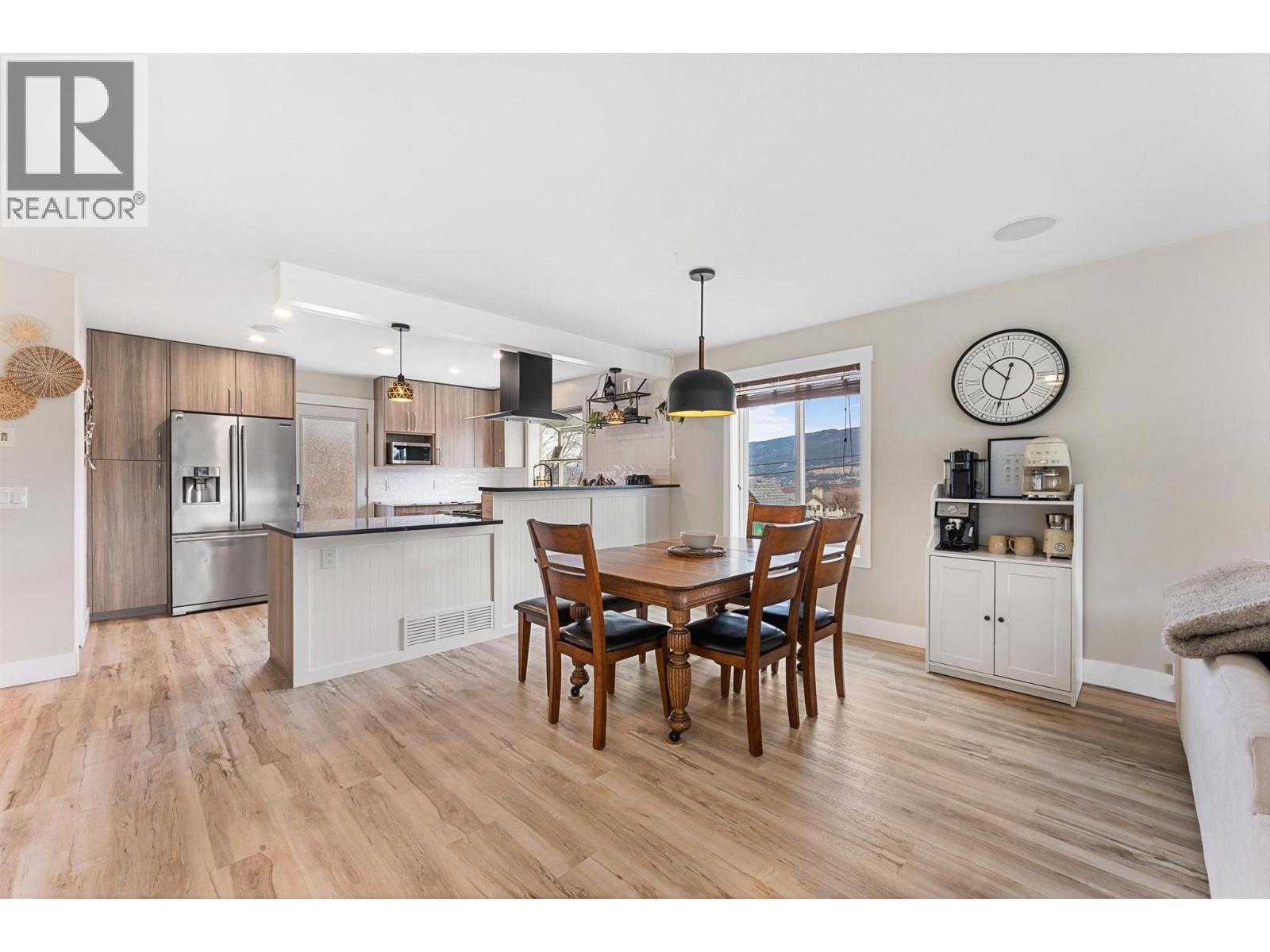 2186 Finlay Court, Lake Country