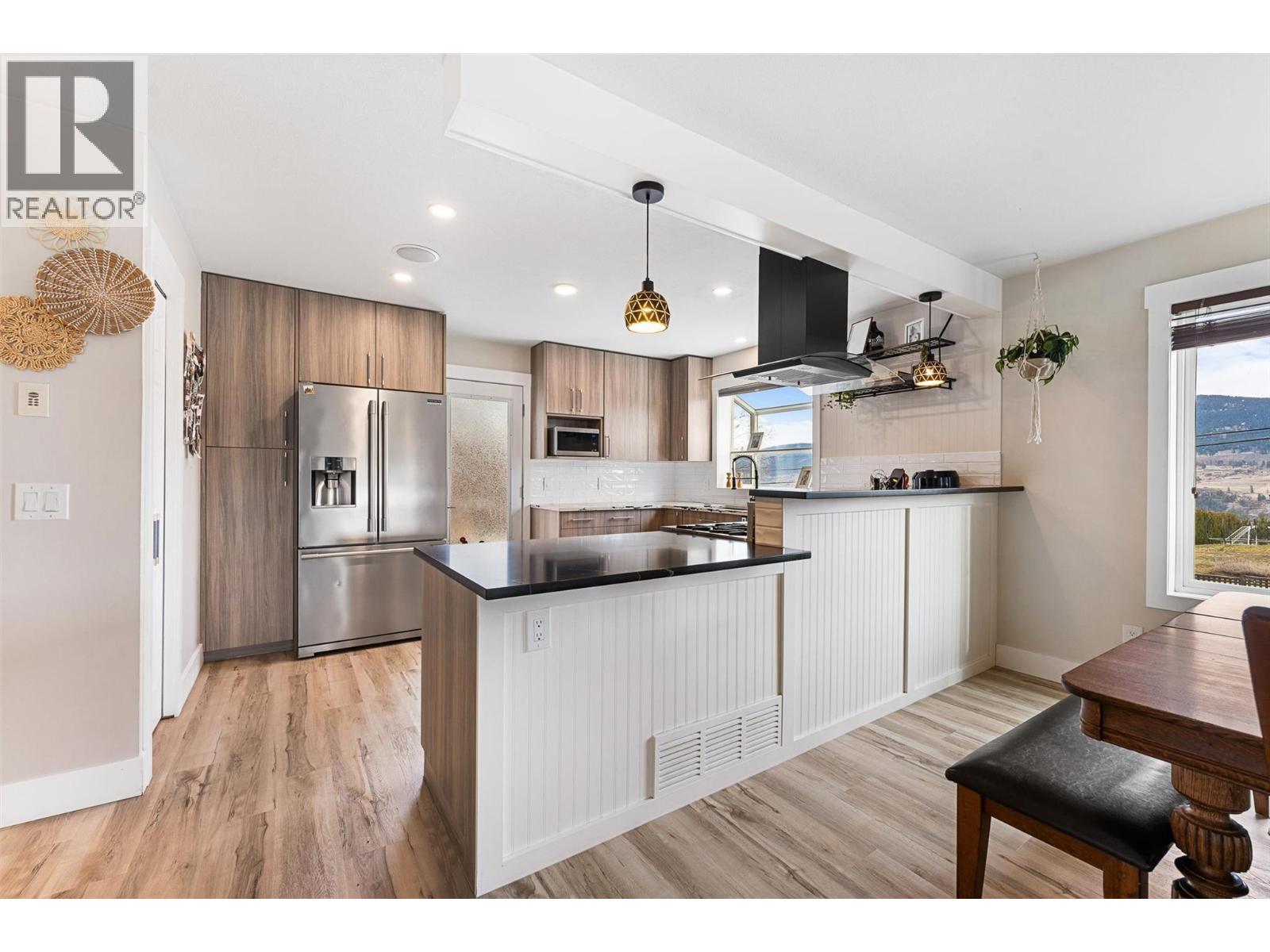 2186 Finlay Court, Lake Country