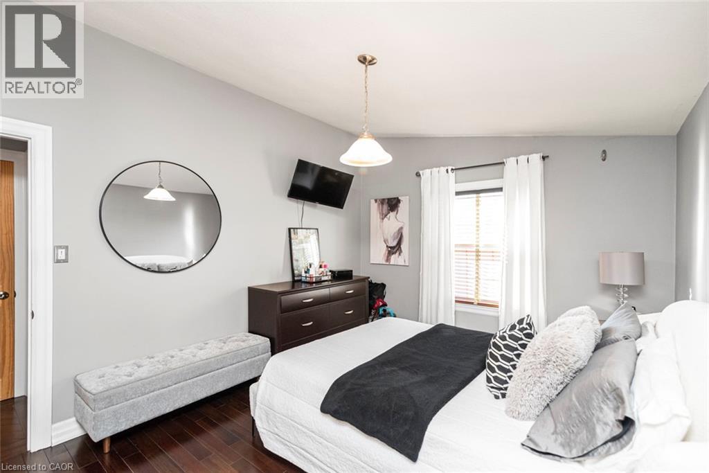 92 AUCHMAR Road - 18