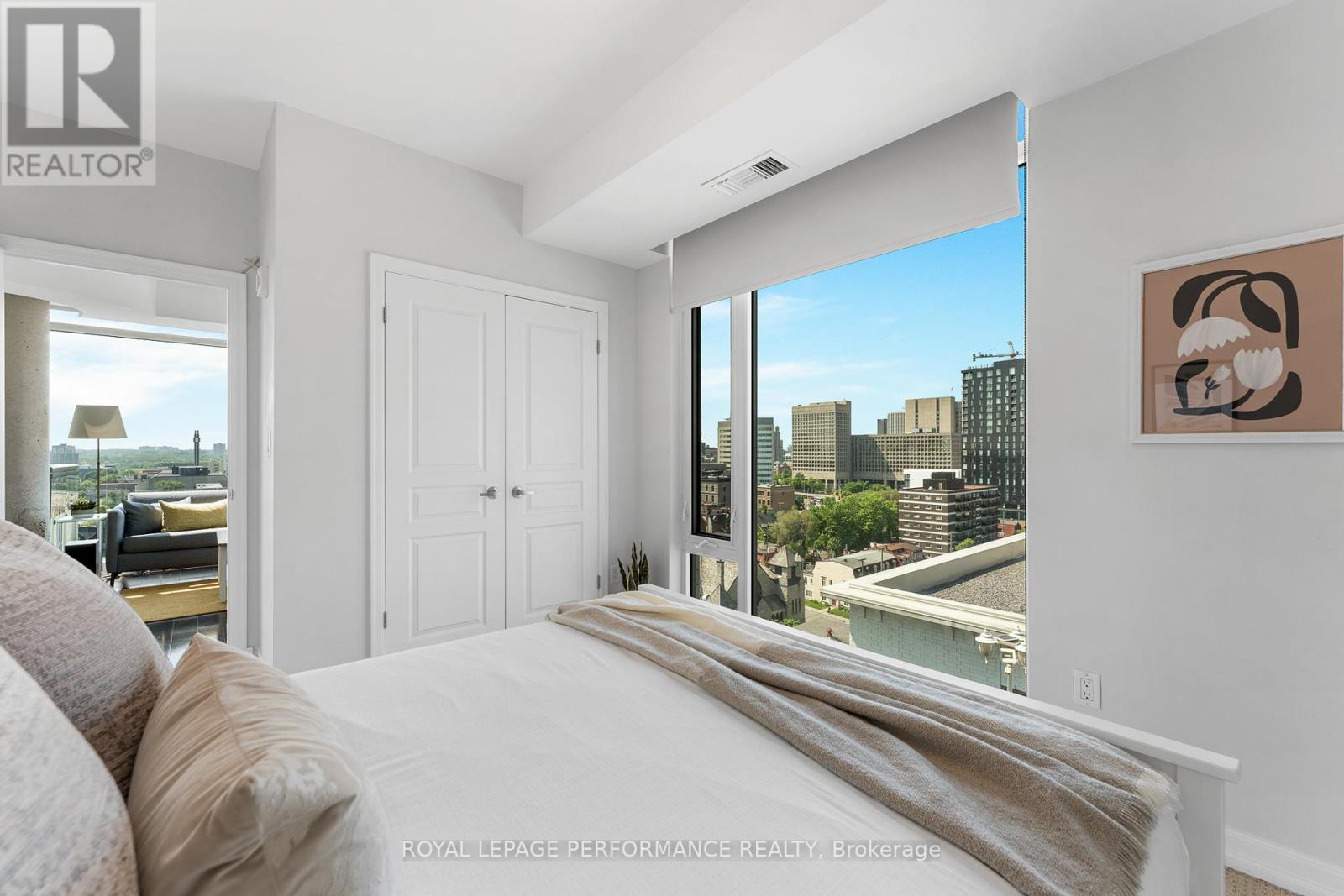 1504 - 238 BESSERER STREET, Ottawa, Ontario, K1N6B1 — Photo 24