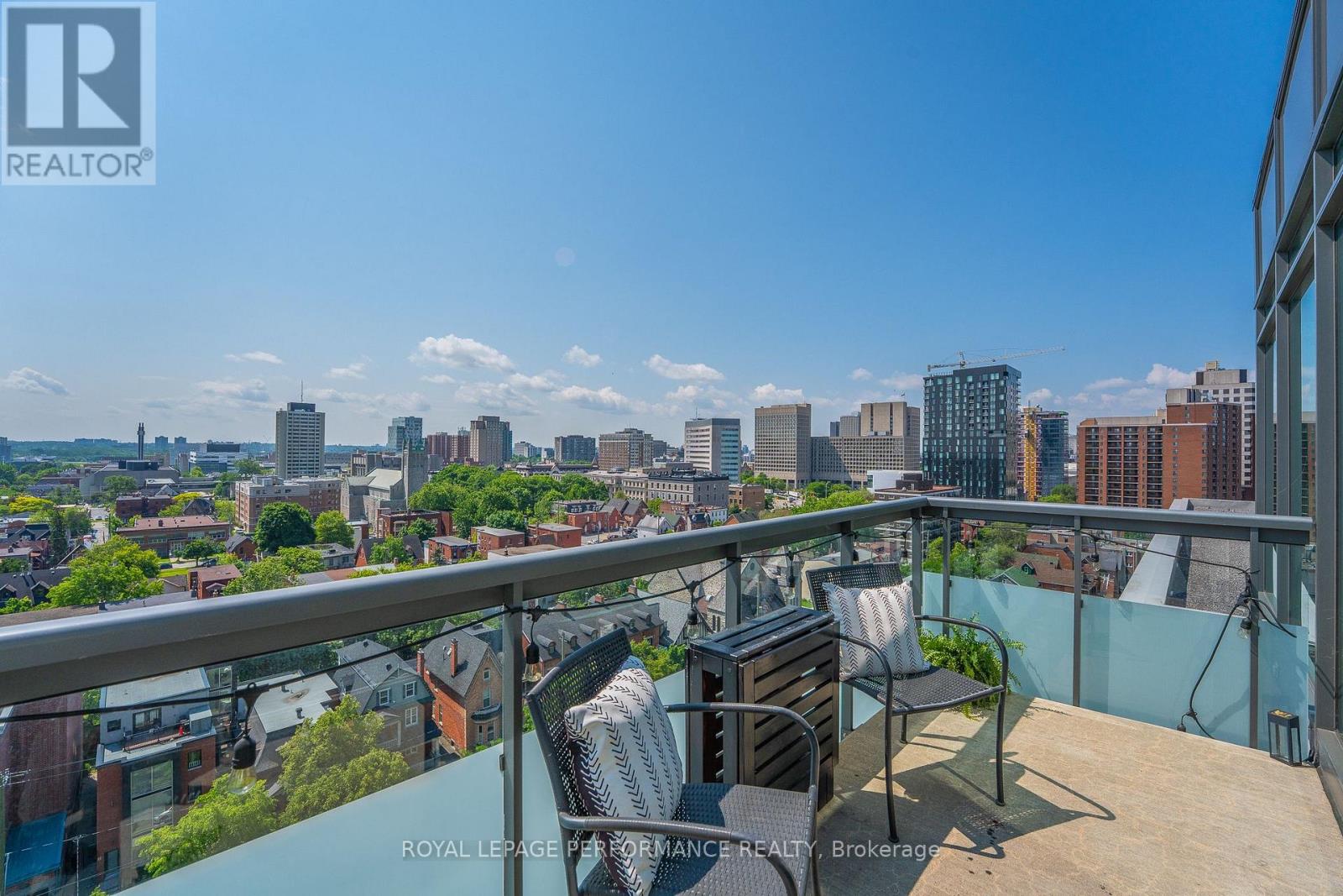 1504 - 238 BESSERER STREET, Ottawa, Ontario, K1N6B1 — Photo 37