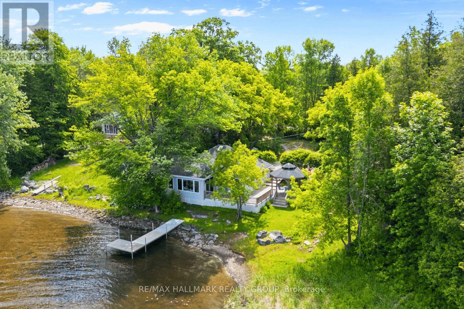Secluded cottage tucked among greenery