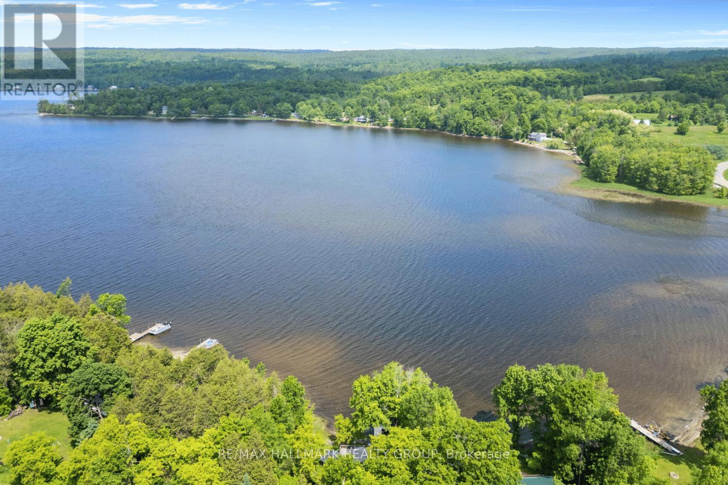Bird's-eye view of cottage and waterfront