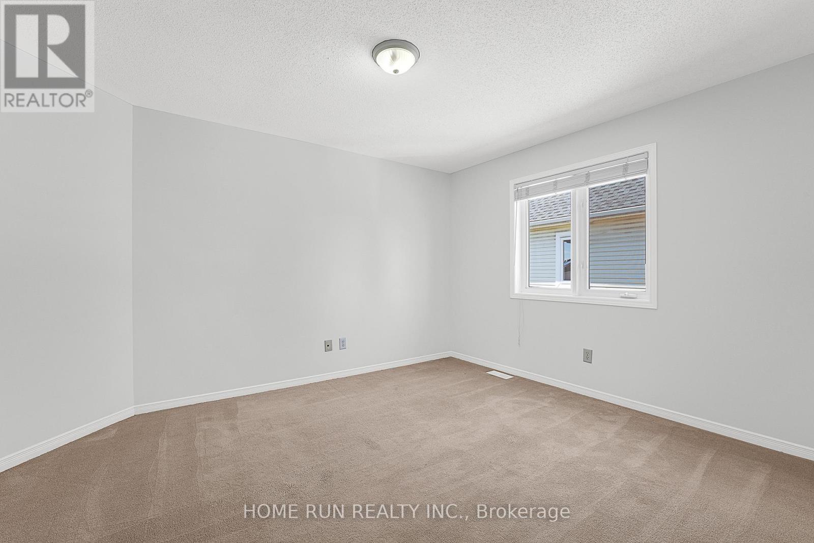 5 CHELTONIA WAY - 33