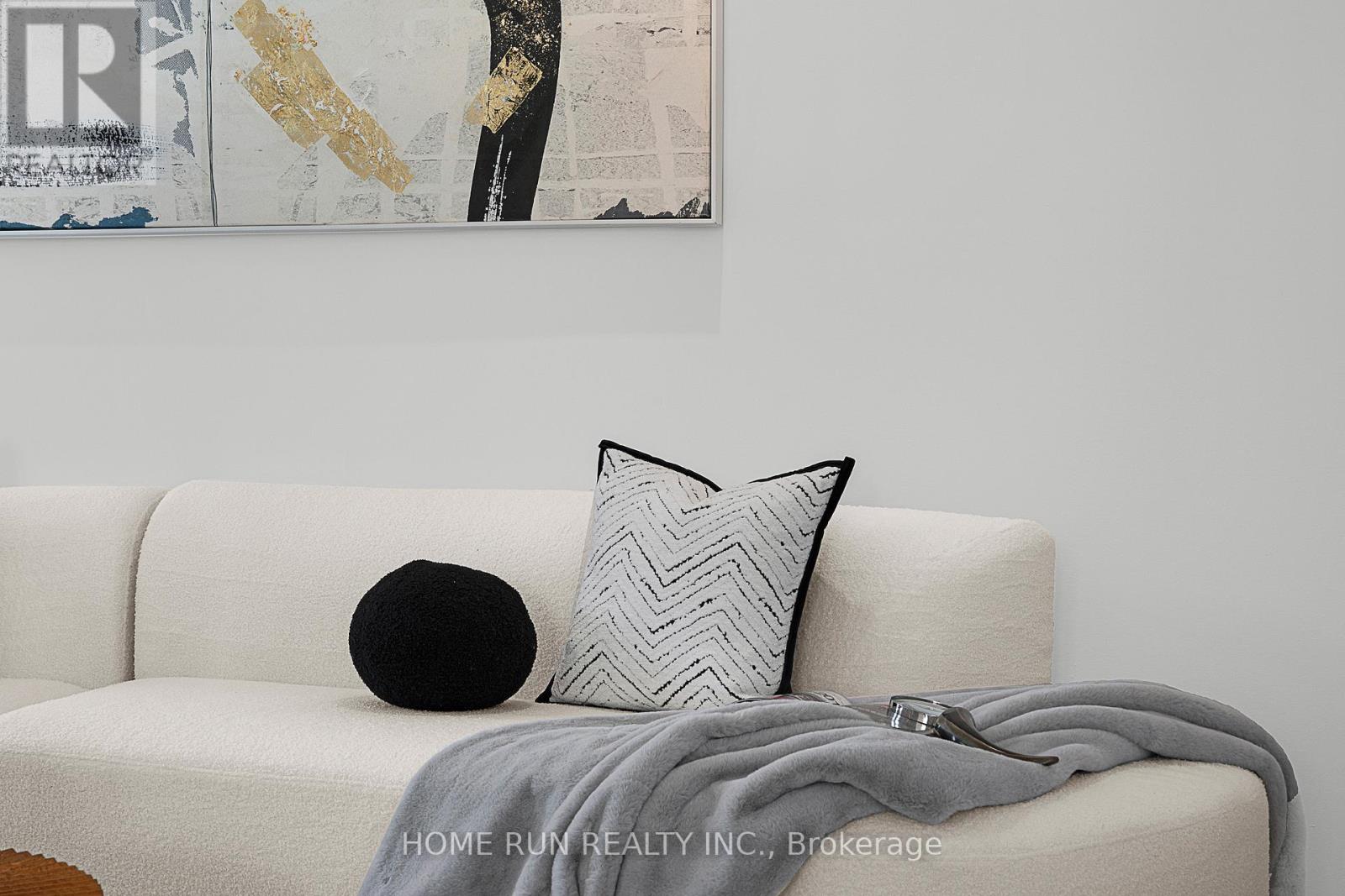 5 CHELTONIA WAY - 8