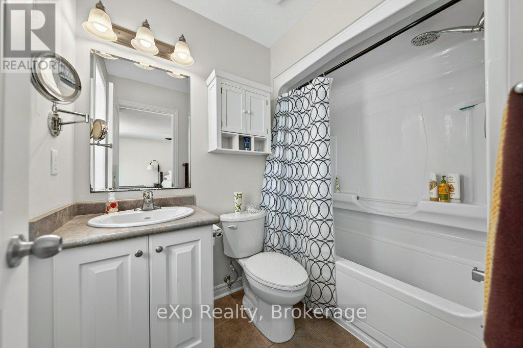 55 LAUGHLAND LANE — photo 24