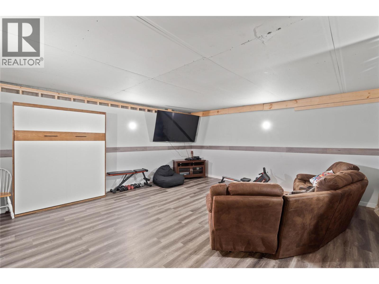 829 WOODRUSH Drive - 39