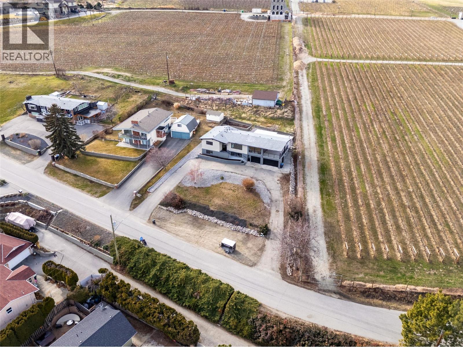  3906 Harding Road, West Kelowna