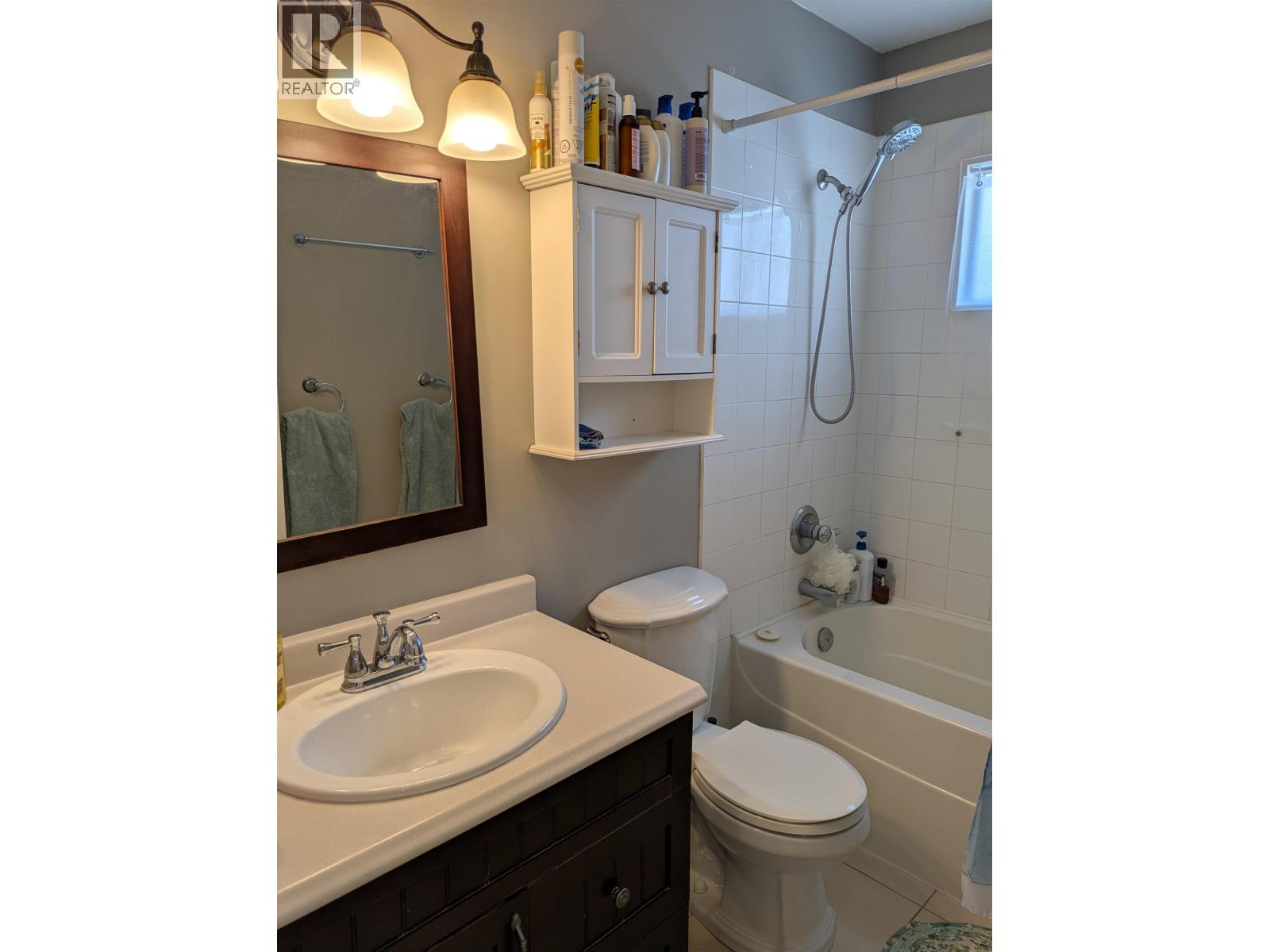 Photo 12 of 20 — 3930 ENEMARK CRESCENT · Prince George, BC