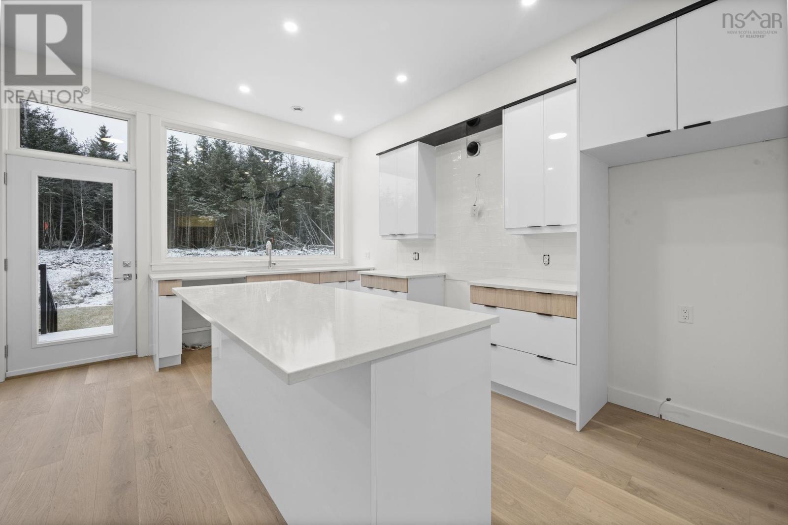 Property 18 of 44 of 206 Brunello Boulevard