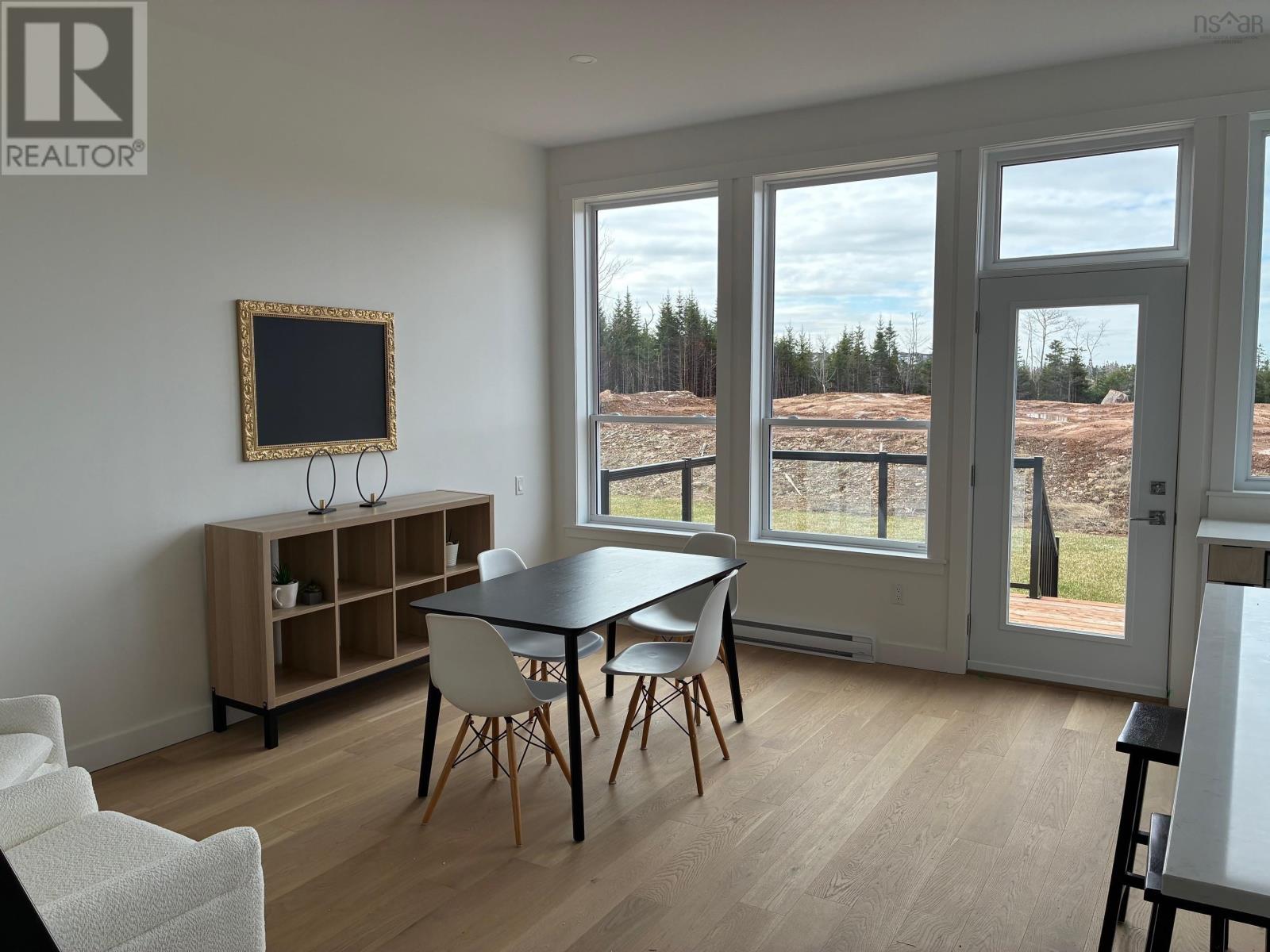 Property 22 of 44 of 206 Brunello Boulevard